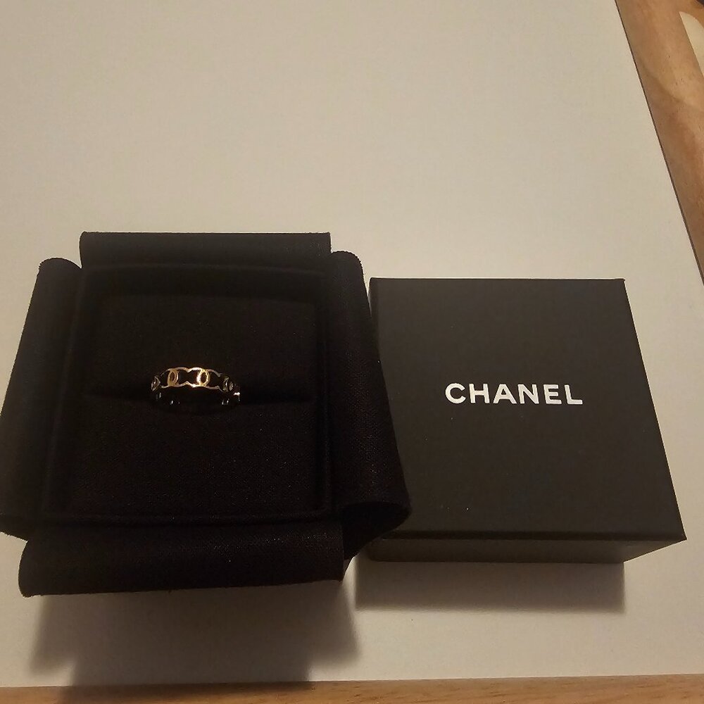 Authentic Gold Chanel Interlocking Cc Ring - image 2